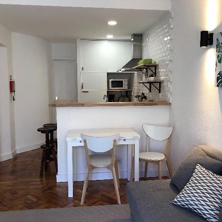 New Apartment On The Beach Cascais Exteriör bild