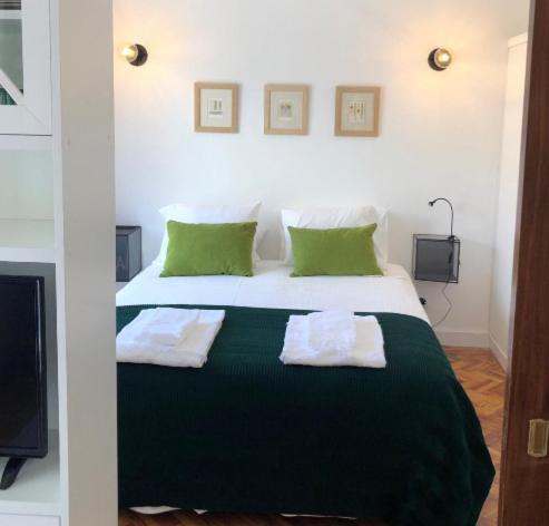New Apartment On The Beach Cascais Exteriör bild